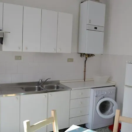10 Apartment