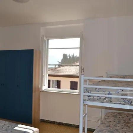 Apartment 10 *